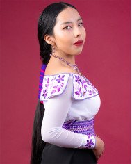 BLUSA SAMI BORDADO SEDA