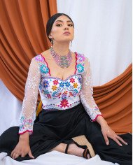 CORSET PACHAKUTIY COLORES DECORADO EN PEDRERÍA