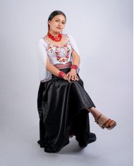 CORSET SISAY ROJO DECORADO EN PEDRERIA