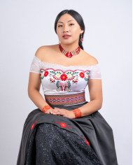 CORSET SUMAK KAWIÑA DECORADO EN PEDRERIA
