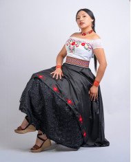CORSET SUMAK KAWIÑA DECORADO EN PEDRERIA