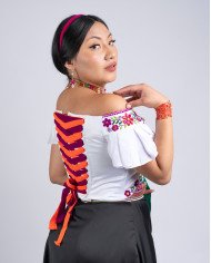 CORSET WAMINTSI FUCSIA DECORADO EN PEDRERIA