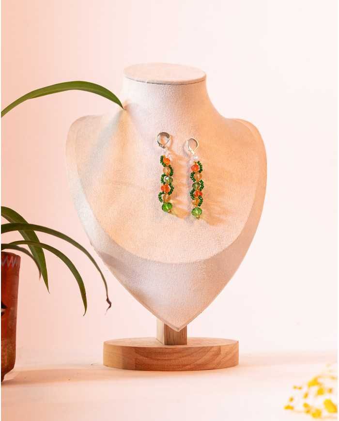 COLLAR Y ARETES CHAKIRA VERDE CRISTALES