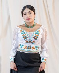 BLUSA ALLPA TURQUESA BORDADO ORLÓN