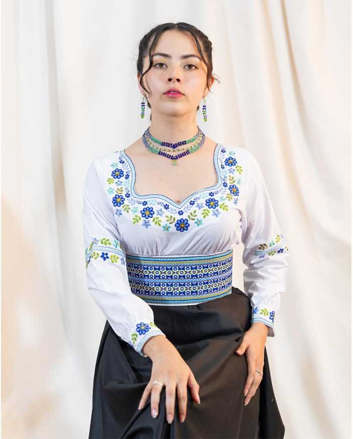 BLUSA WAYRA AZUL BORDADO SEDA