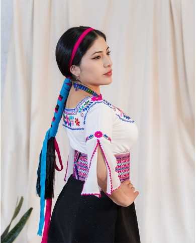 BLUSA NINA PURUHÁ BORDADO ORLÓN