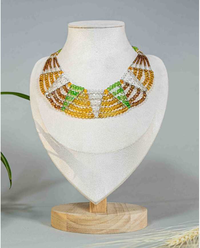 COLLAR Y ARETES ALLPA MOSTAZA CRISTALES