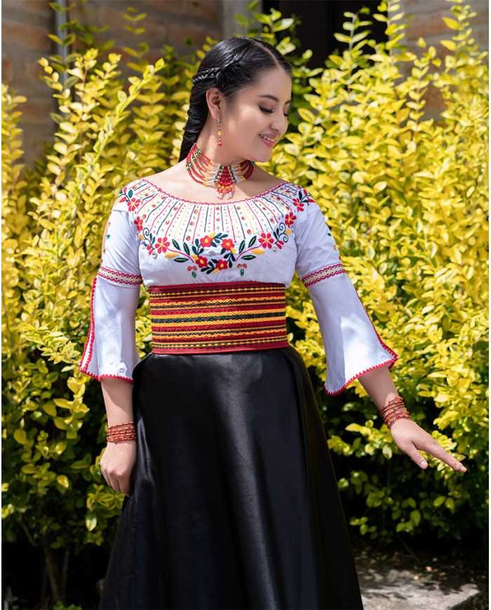 BLUSA TAMIA KAWIÑA BORDADO ORLÓN