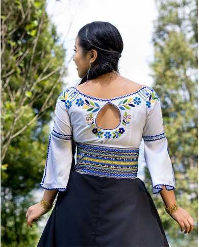 BLUSA TAMIA AZUL BORDADO ORLÓN