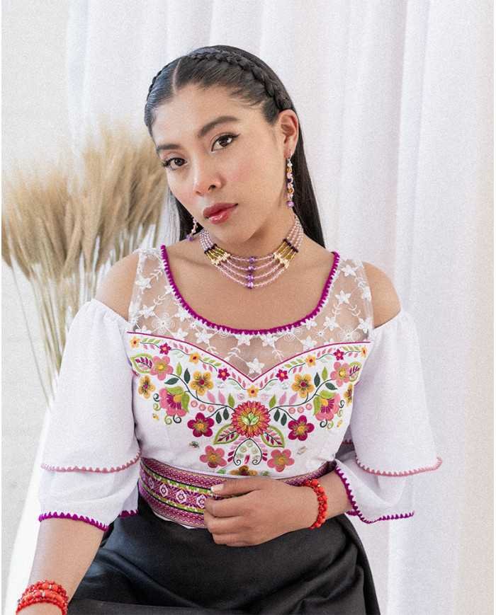 BLUSA PAWKAR BORDADO SEDA