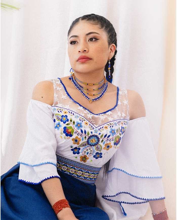 BLUSA PAWKAR BORDADO SEDA