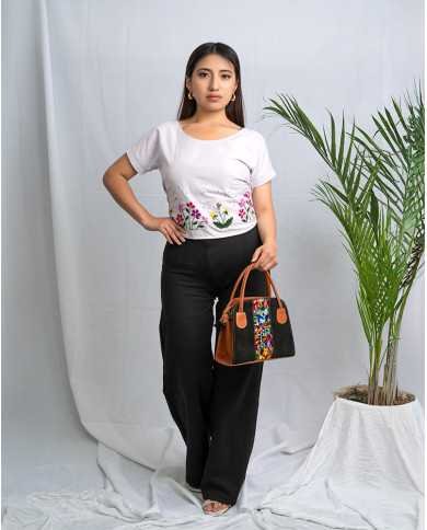 BLUSA SAMAY LILA BORDADO ORLÓN