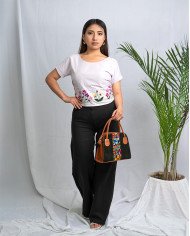 BLUSA SAMAY LILA BORDADO ORLÓN