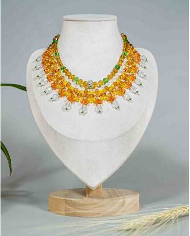 COLLAR Y ARETES INTISISA MOSTAZA CRISTALES