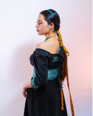 BLUSA YUYAY TURQUESA BORDADO ORLÓN