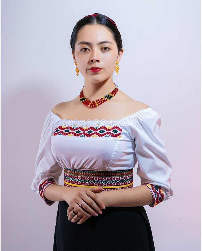 BLUSA YUYAY KAWIÑA BORDADO ORLÓN