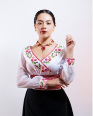 BLUSA WIÑARIK ROJO BORDADO ORLÓN