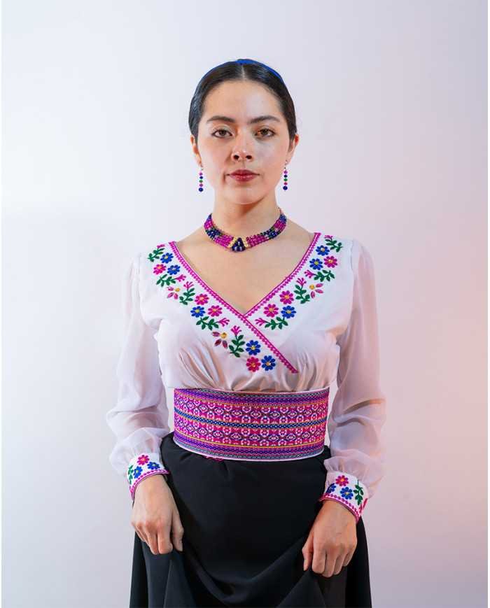 BLUSA WIÑARIK PURUHÁ BORDADO ORLÓN