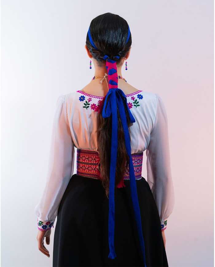 BLUSA WIÑARIK PURUHÁ BORDADO ORLÓN