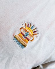 CAMISETA AYA BEIGE HOMBRE