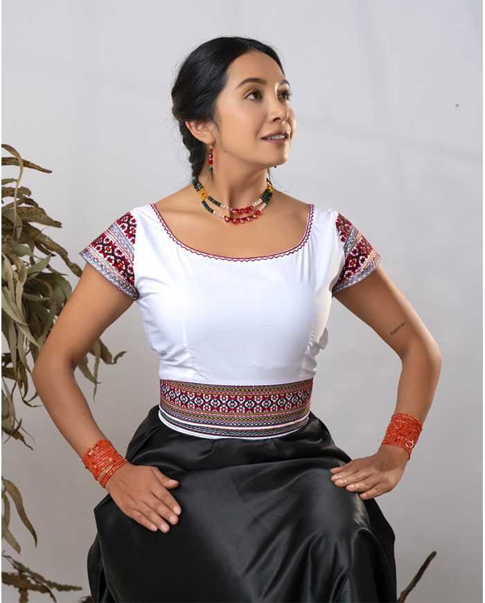 BLUSA PISHIKSISA KAWIÑA BORDADO ORLÓN