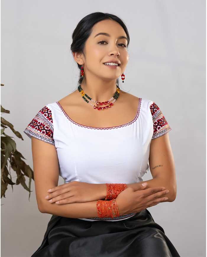 BLUSA PISHIKSISA KAWIÑA BORDADO ORLÓN