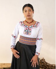 BLUSA RIKCHAY KAWIÑA BORDADO ORLÓN