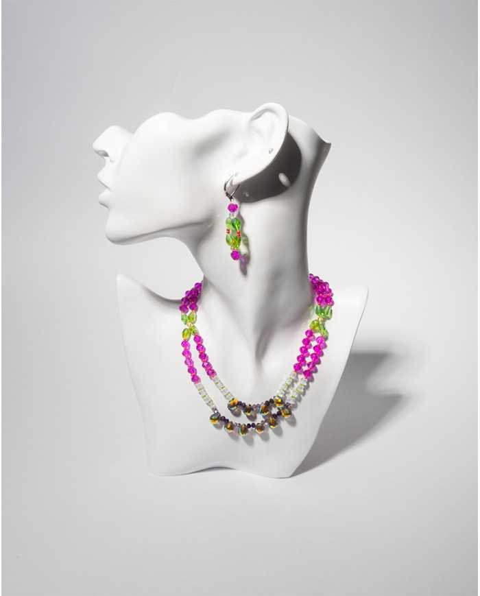 COLLAR Y ARETES PISHIKSISA VINO CRISTALES