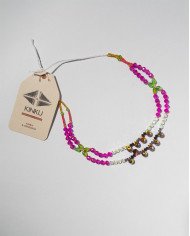 COLLAR Y ARETES PISHIKSISA VINO CRISTALES