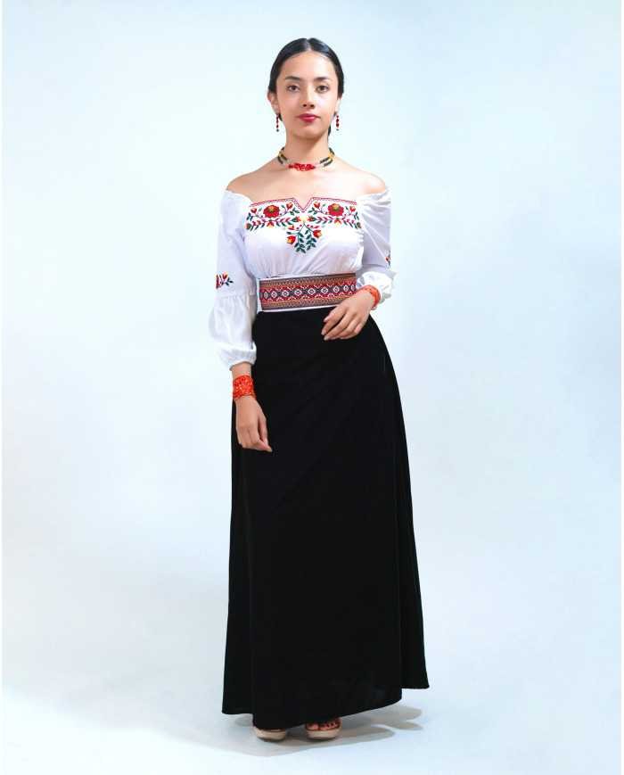BLUSA YACHAK KAWIÑA BORDADO ORLÓN