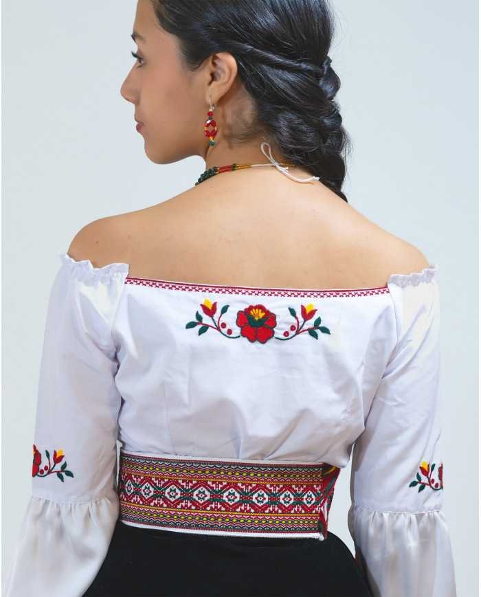 BLUSA YACHAK KAWIÑA BORDADO ORLÓN