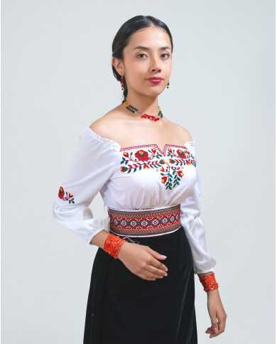 BLUSA YACHAK KAWIÑA BORDADO ORLÓN