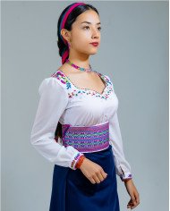 BLUSA WALLPAY FUCSIA BORDADO ORLÓN