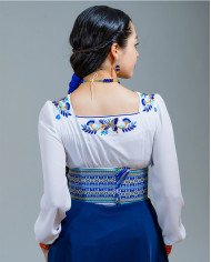 BLUSA WALLPAY AZUL BORDADO ORLÓN