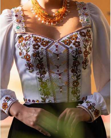 CORSET ÑUSTA DECORADO EN PEDRERIA