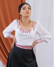 BLUSA INTI ROSA BORDADO SEDA