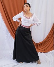 BLUSA INTI ROSA BORDADO SEDA
