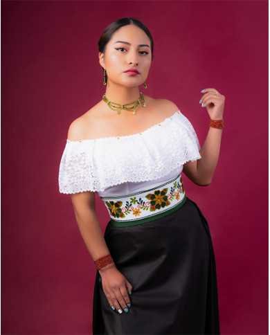 BLUSA PAKTAY VERDE BORDADO ORLÓN